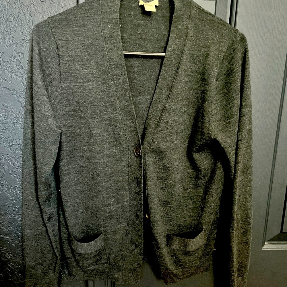 Heathered gray J Crew cardigan size L. Tortoise shell buttons. Marino wool.
